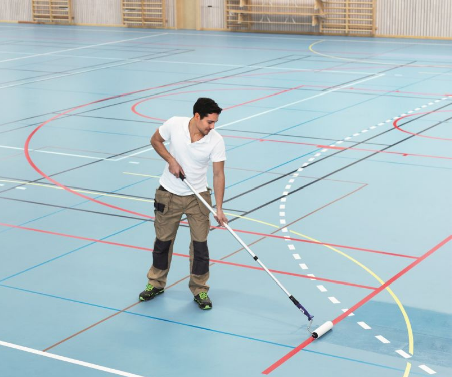 VIDEO: Renovace elastické podlahy ve sportovní hale